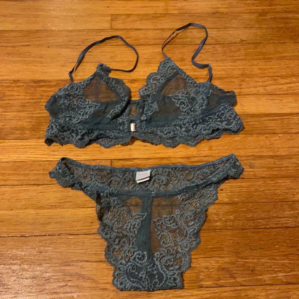 Lingerie set